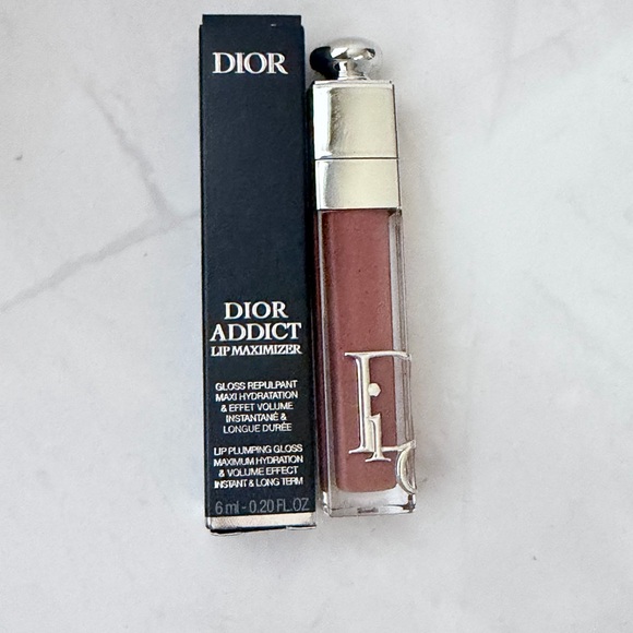 Dior Addict Lip Maximizer Plumping Gloss- Rose Nude - Picture 4 of 4